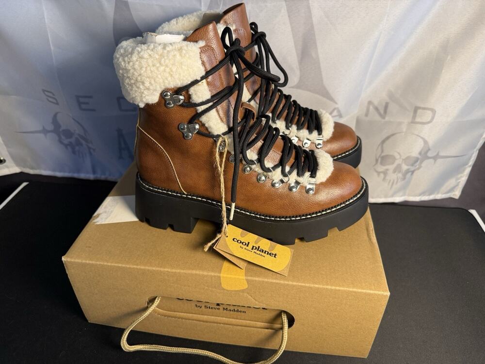 Cool Planet by Steve Madden Cyclonee Winter Boot Women’s Size 6.5M New With Box